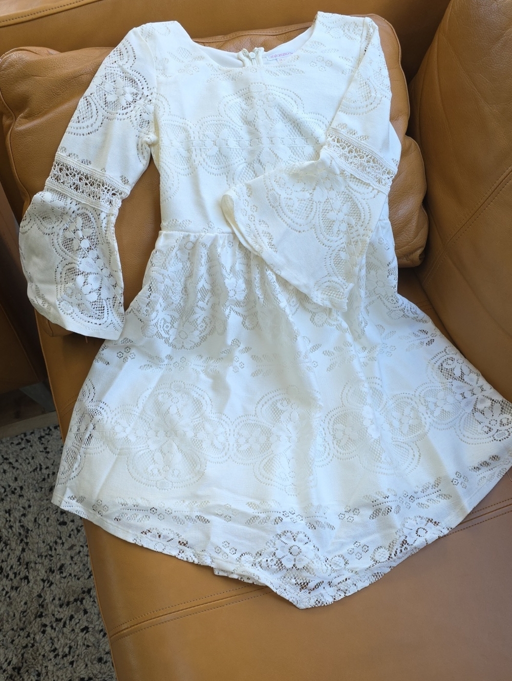 Xhilaration White Lace Bell-Sleeve Formal Dress for Girls